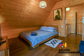 Nad jeziorem luksusowy dom letniskowy z sauną